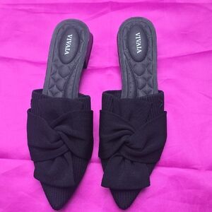 Vivala Black  Women's Slip-On Shoes